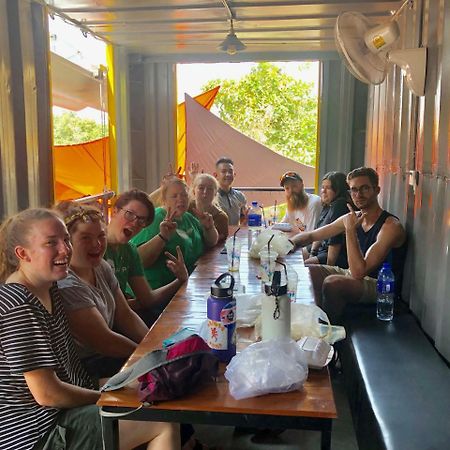 White Rabbit Hostel Siem Reap Eksteriør billede