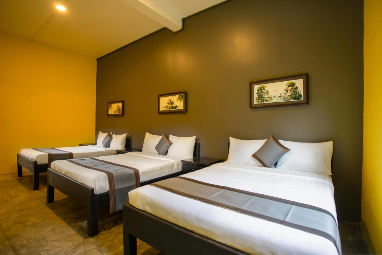 White Rabbit Hostel Siem Reap Eksteriør billede