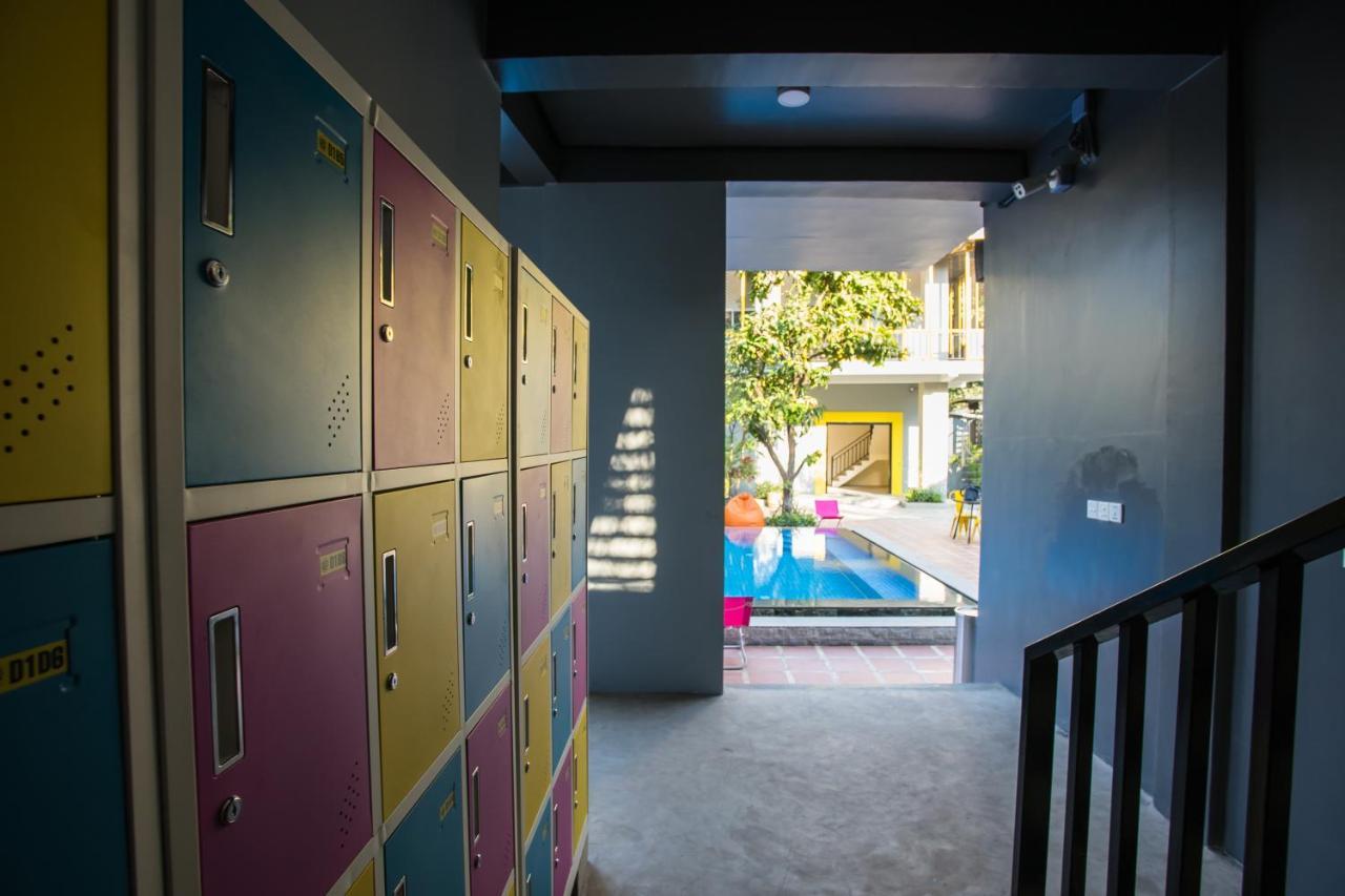 White Rabbit Hostel Siem Reap Eksteriør billede